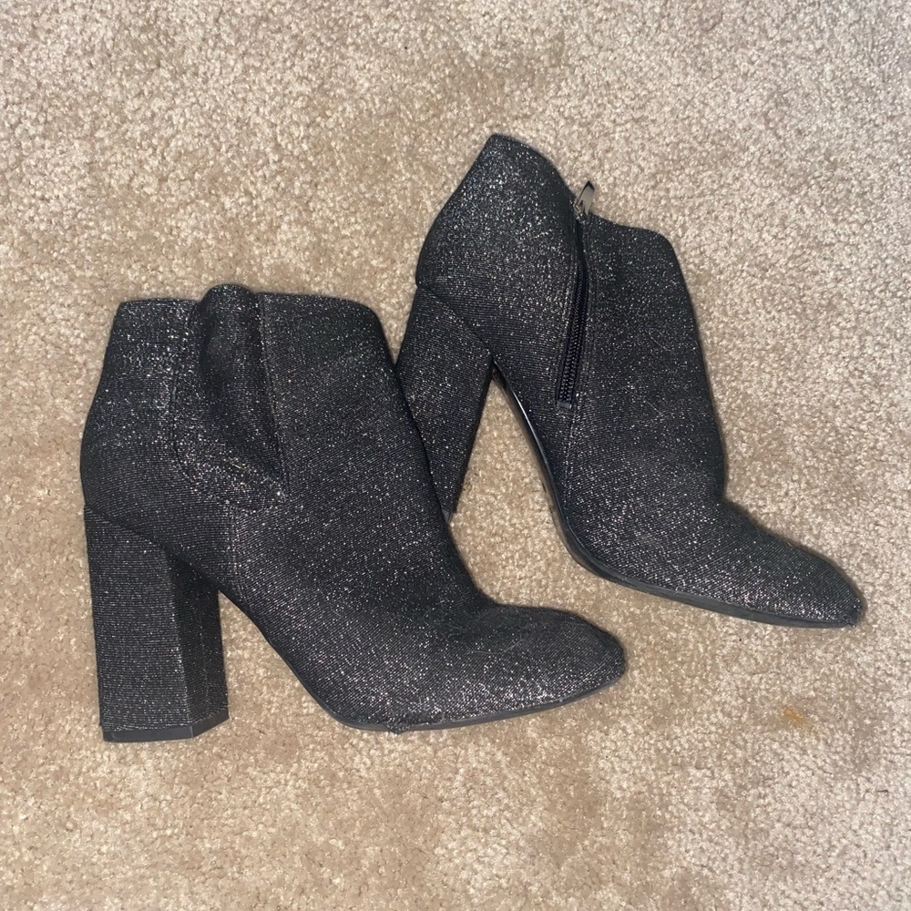 BLACK AND SILVER SPARKLY SHOES